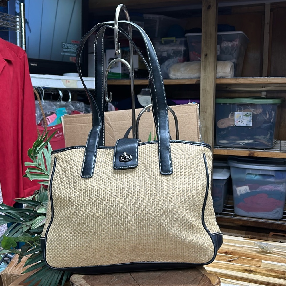 Large bag tan woven‎ with black trim